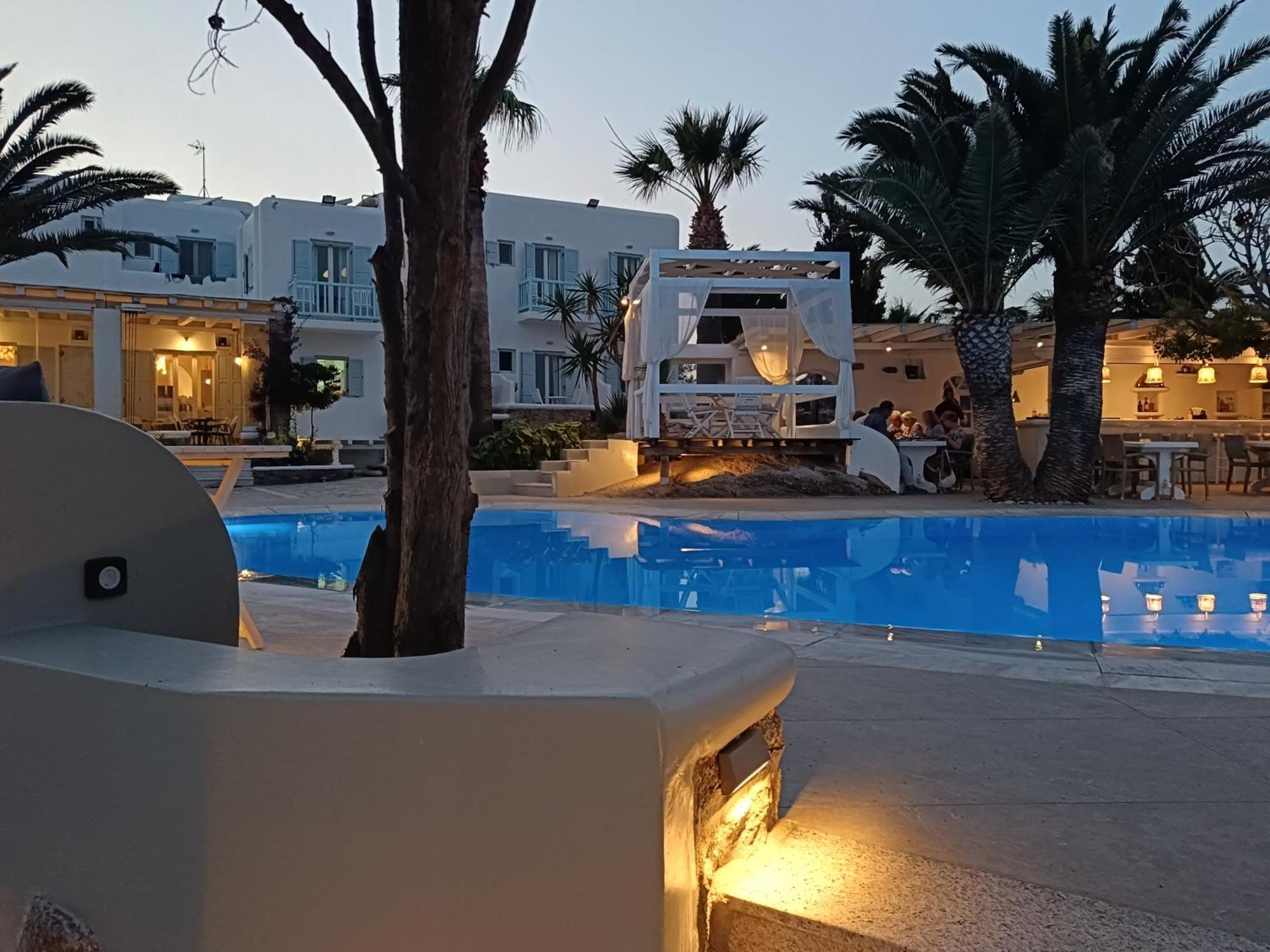 Aparthotel Zephyros Paraga  Zewnętrze zdjęcie